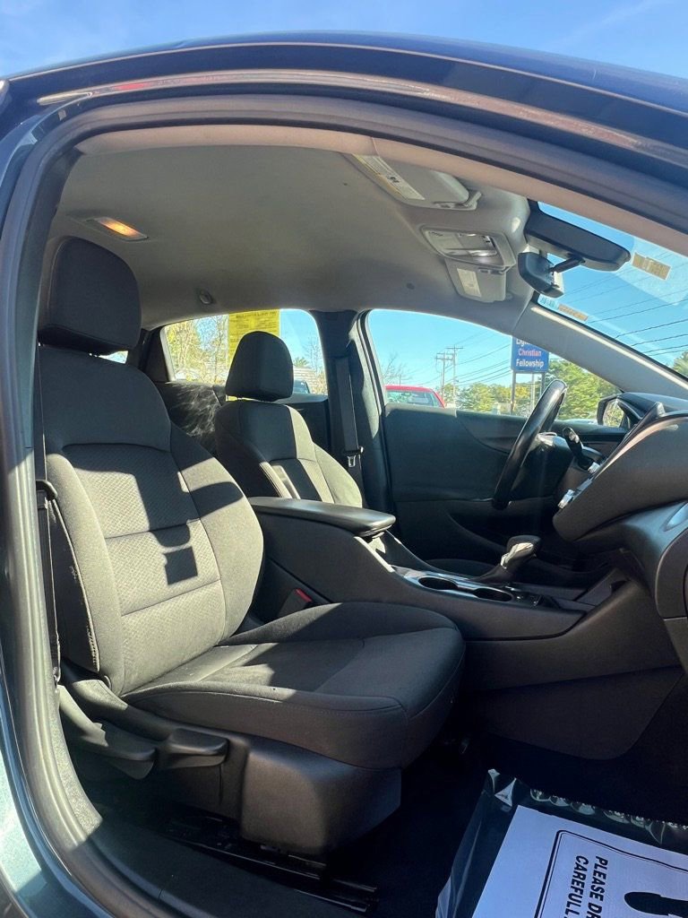Used 2021 Chevrolet Malibu RS image 13