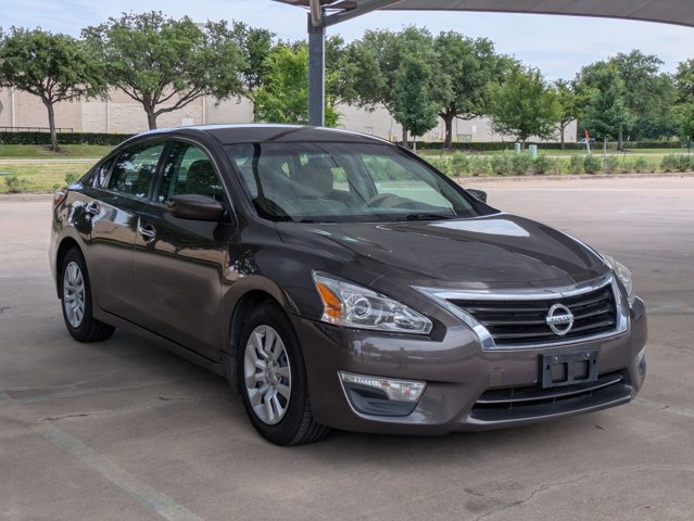Used 2015 Nissan Altima 2.5 S w/ Power Driver Seat Package FWD image 3