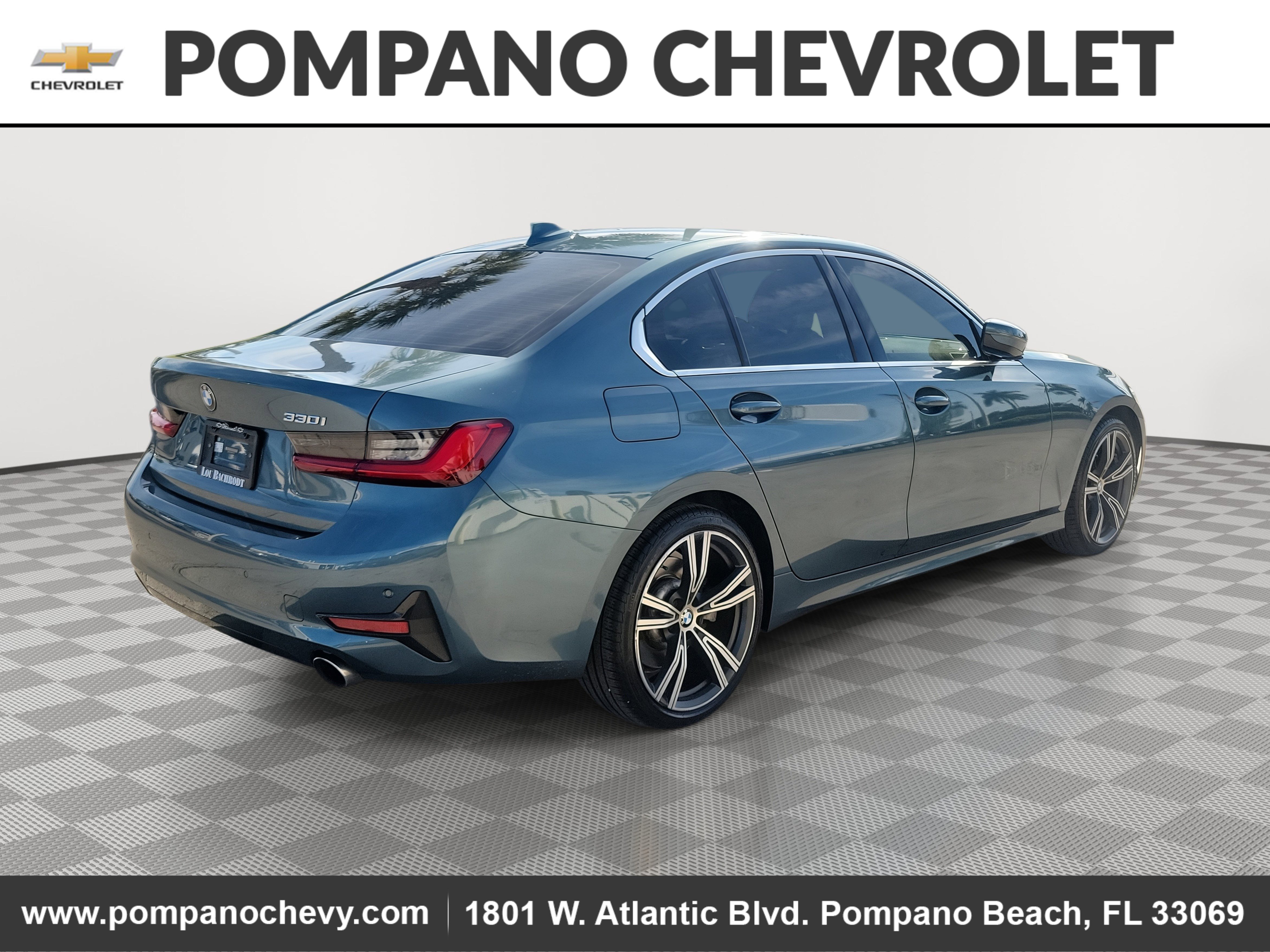 Used 2021 BMW 330i Sedan w/ Convenience Package image 3