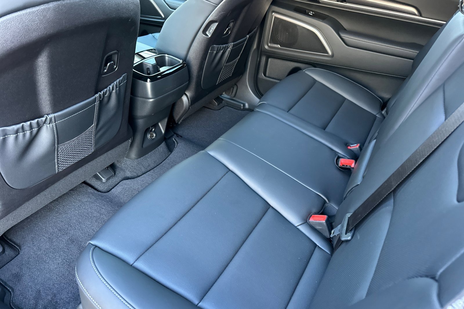 New 2025 Kia Telluride LX image 8