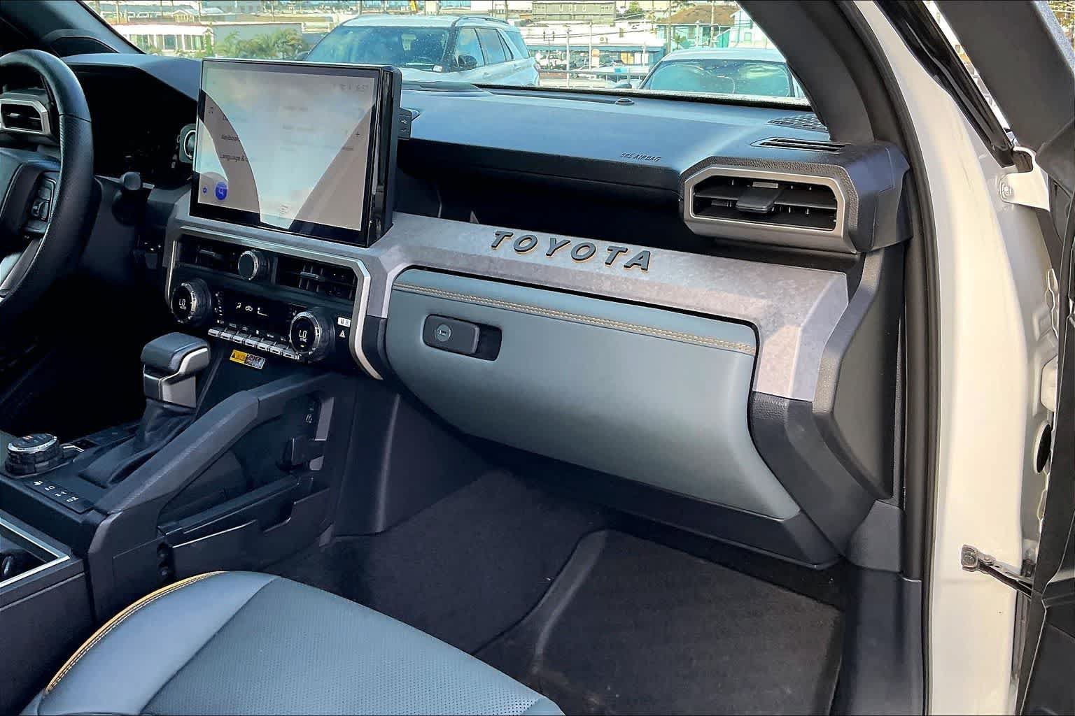 Used 2024 Toyota Tacoma 4x4 Double Cab Hybrid image 23