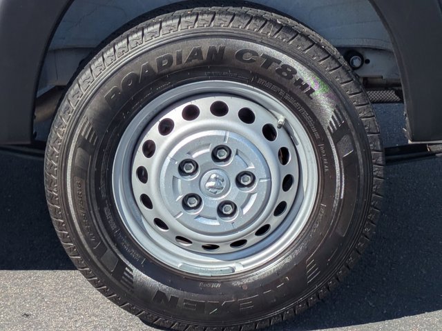 Used 2025 RAM ProMaster 2500 w/ Convenience Group image 16