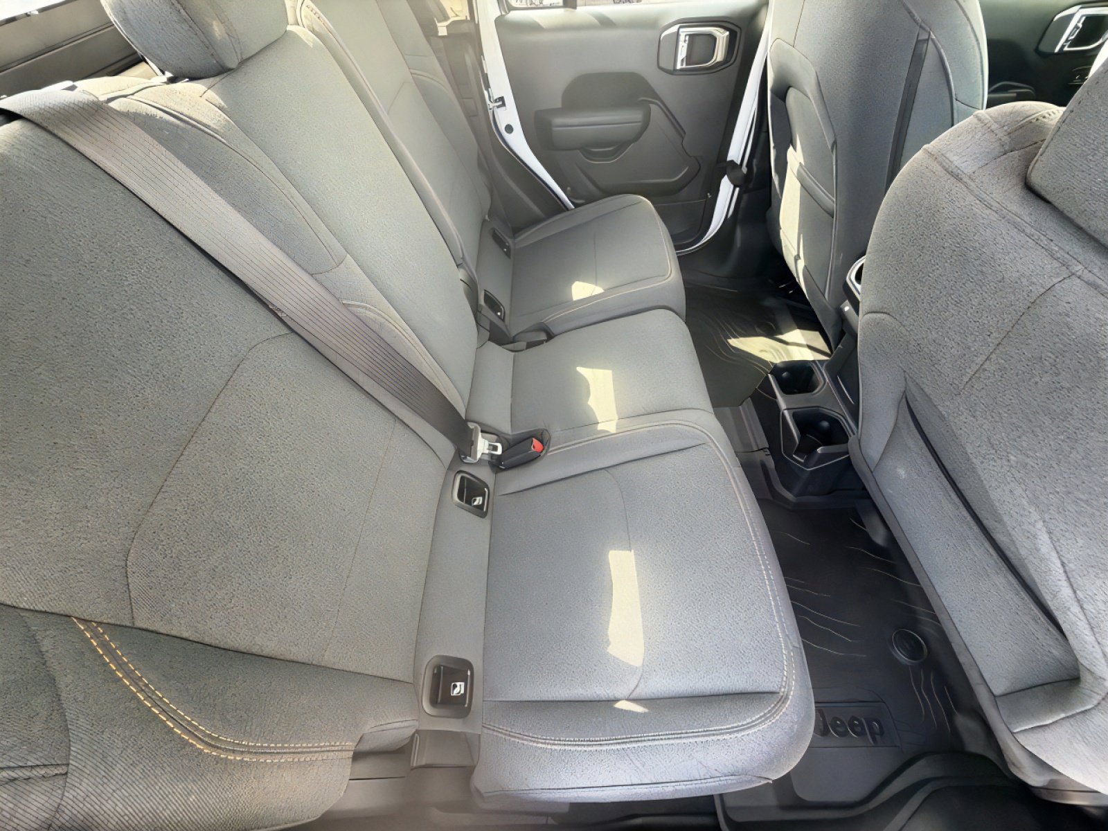 Used 2025 Jeep Gladiator Willys image 11