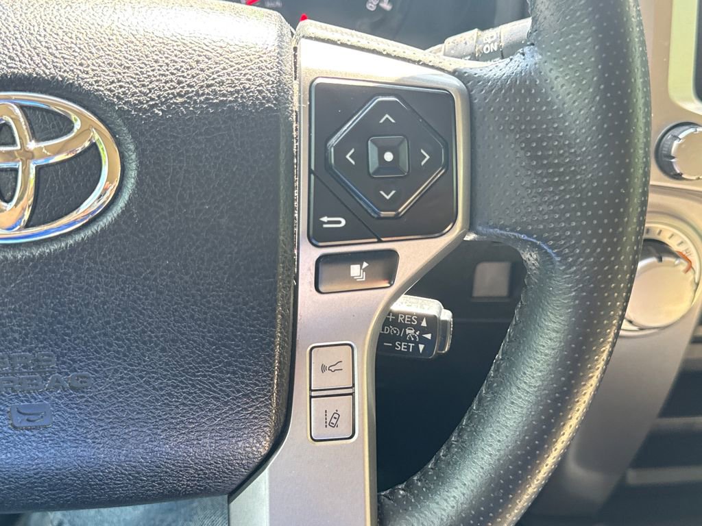 Used 2020 Toyota 4Runner SR5 Premium w/ Moonroof Package image 26