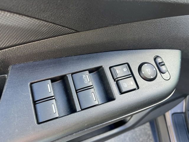 Used 2015 Honda CR-V LX image 13
