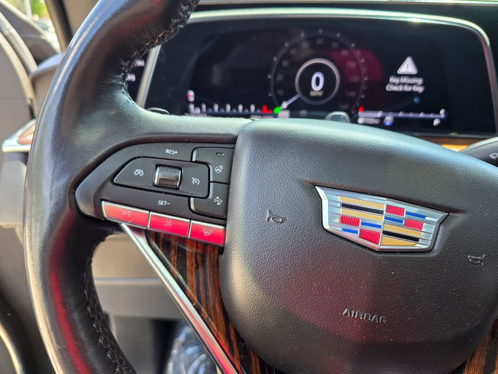 Used 2022 Cadillac Escalade ESV Premium Luxury image 21