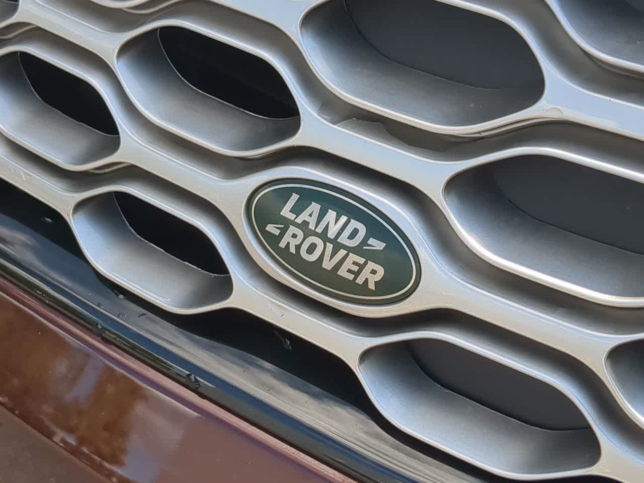 Certified 2026 Land Rover Discovery Limited Edition AWD/4WD image 12