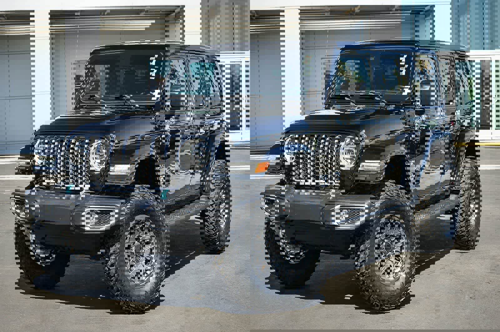 Used 2022 Jeep Wrangler Unlimited Sahara w/ Cold Weather Group