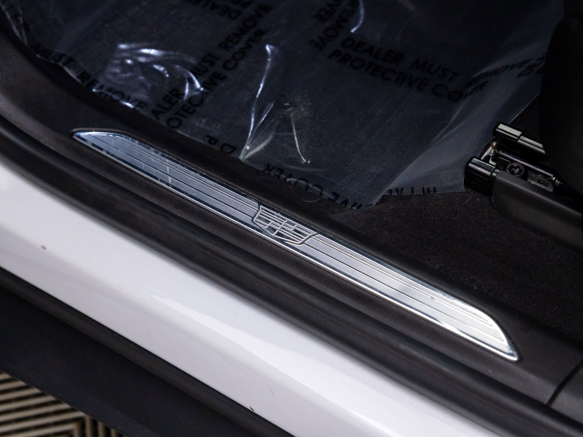 Certified 2022 Cadillac XT5 Sportv w/ LPO, Floor Liner Package image 17