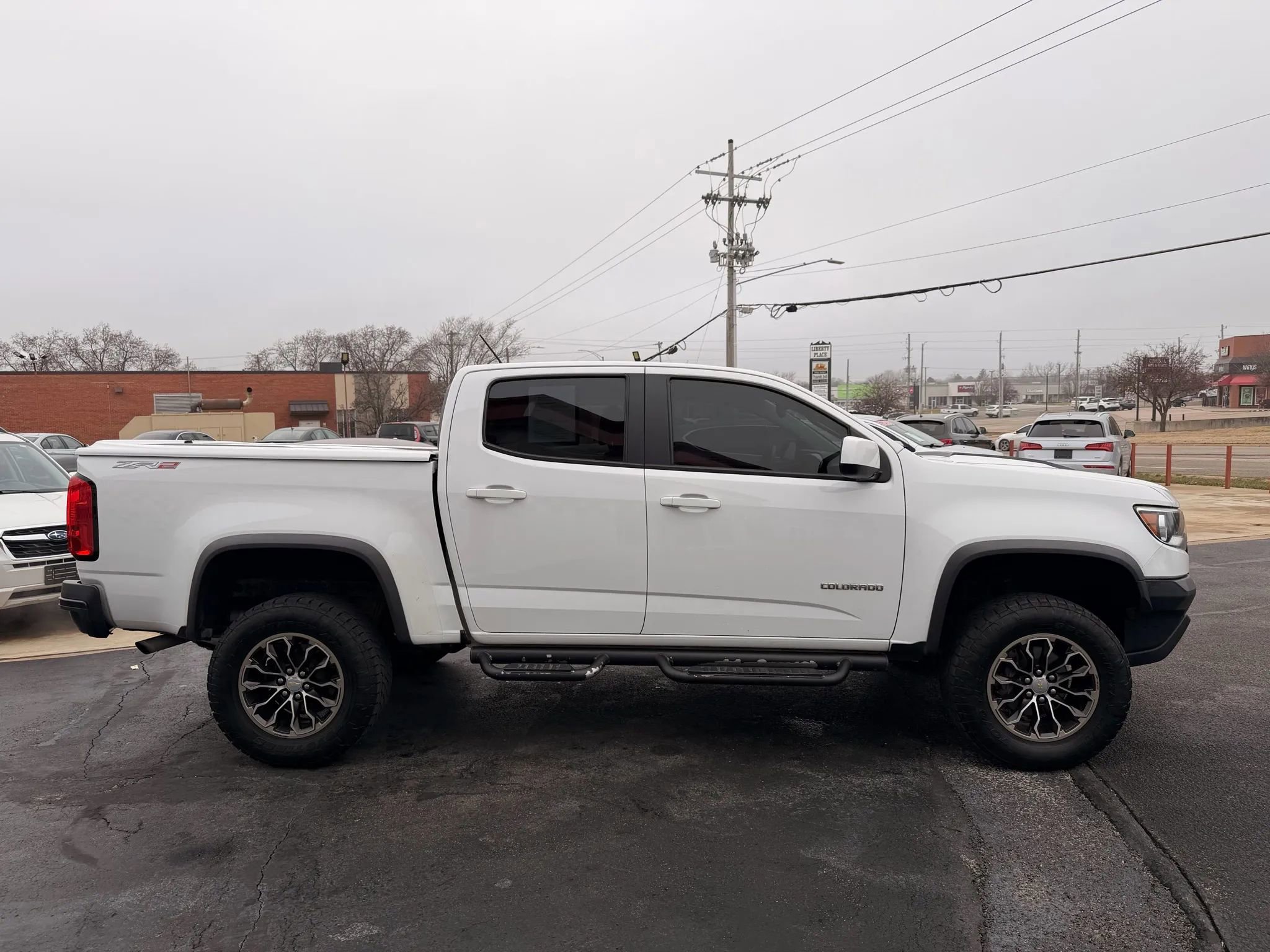 Used 2018 Chevrolet Colorado ZR2 image 6