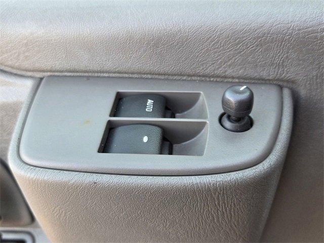 Used 2024 GMC Savana 2500 w/ Driver Convenience Package image 15