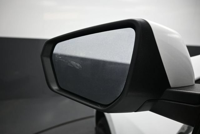 Used 2023 Chevrolet Equinox LT FWD image 4