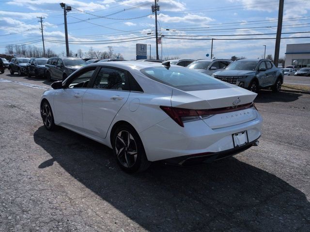 Certified 2022 Hyundai Elantra SEL w/ Convenience + Premium Package image 6