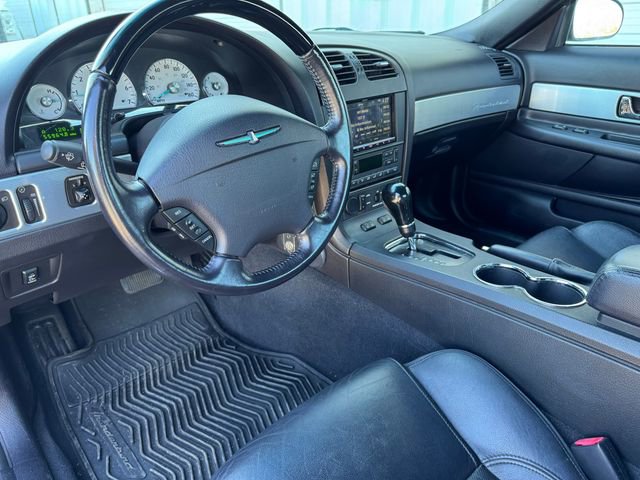 Used 2004 Ford Thunderbird image 4