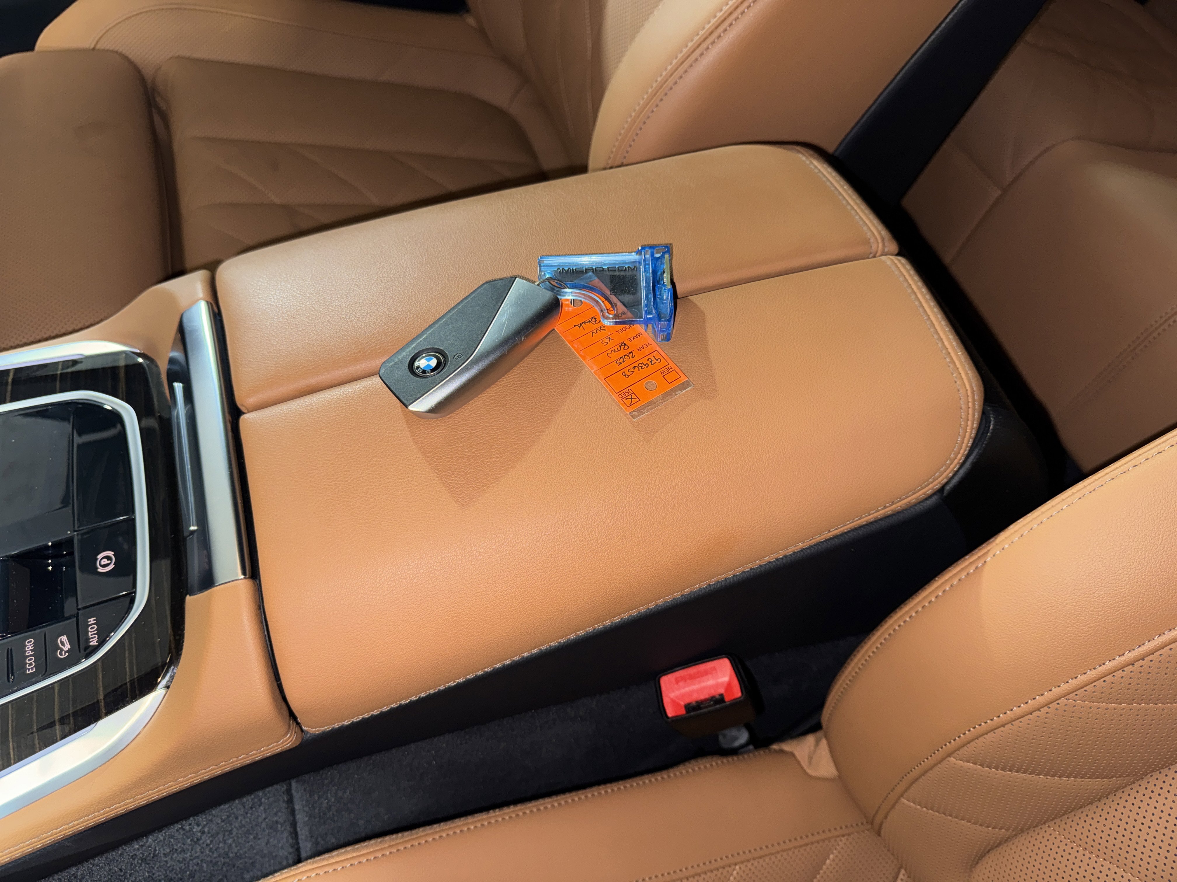 Used 2025 BMW X5 xDrive40i w/ M Sport Package image 29