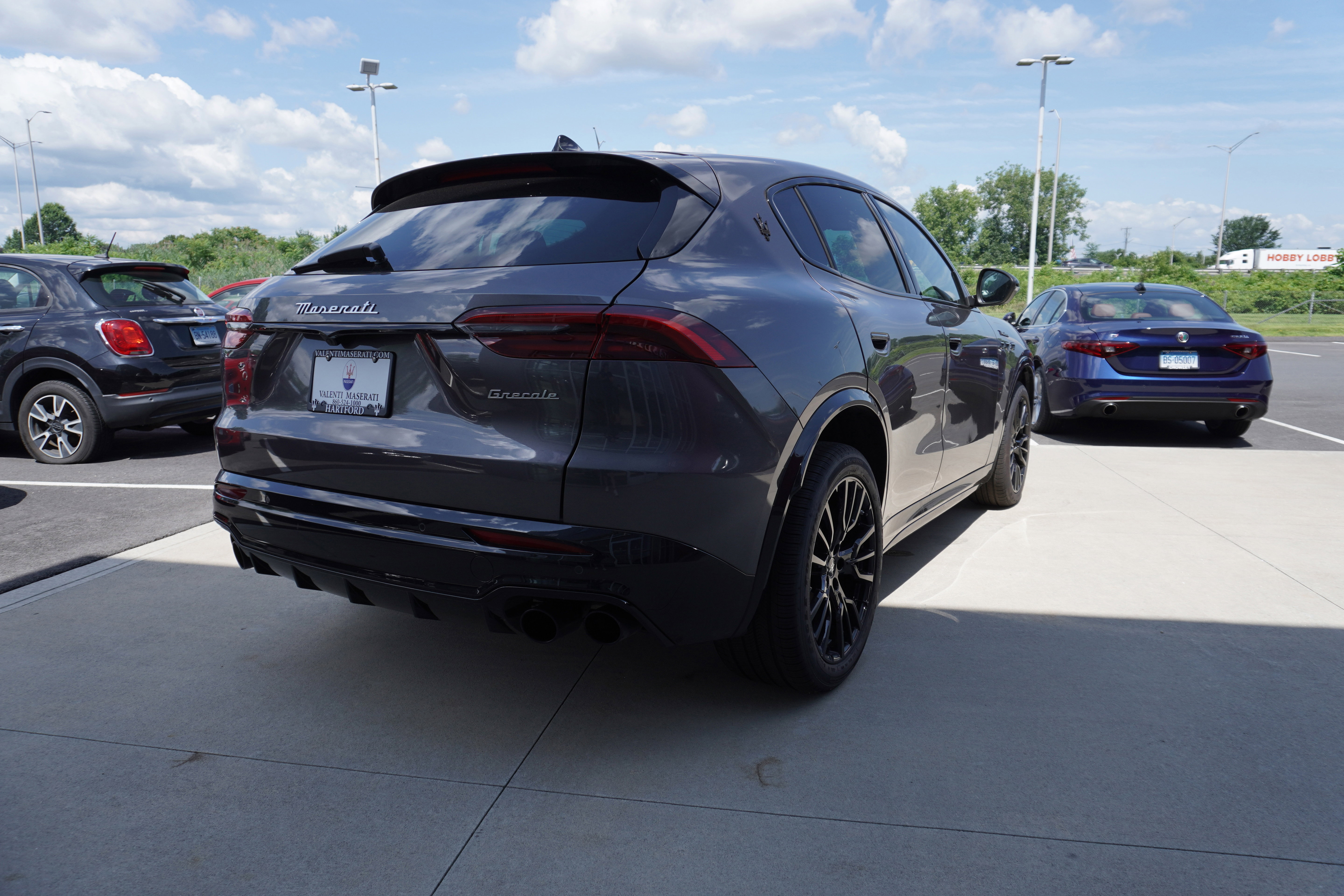 New 2025 Maserati Grecale Modena image 7
