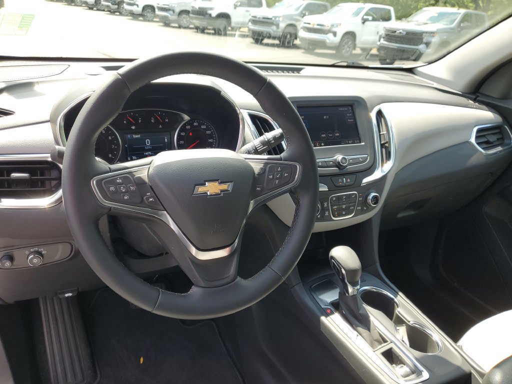 Used 2024 Chevrolet Equinox LT FWD image 7