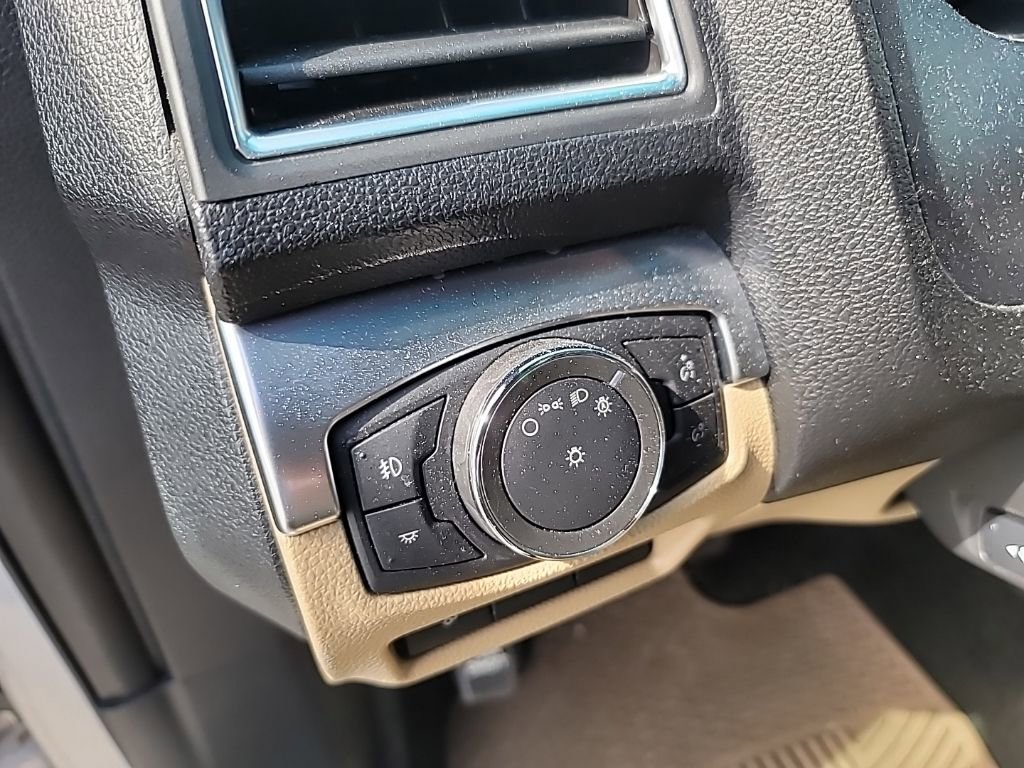 Used 2016 Ford Explorer Limited w/ Equipment Group 301A image 13