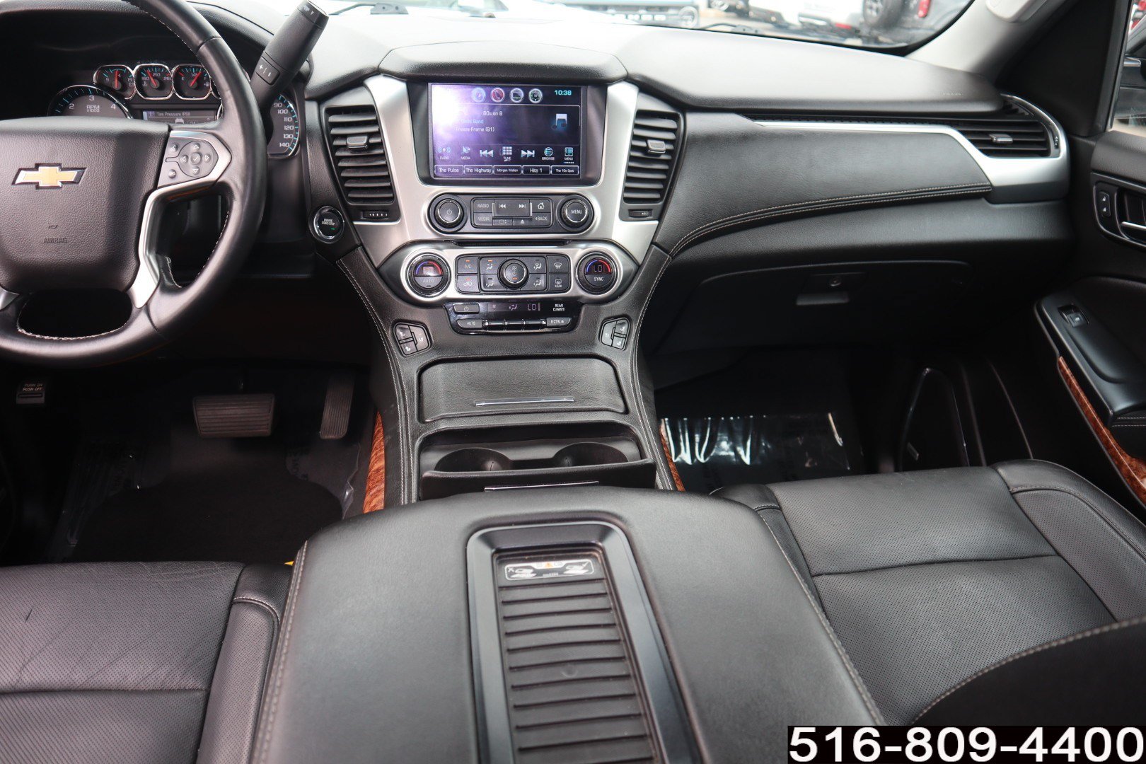 Used 2019 Chevrolet Tahoe Premier w/ RST 6.2L Performance Edition AWD/4WD image 12