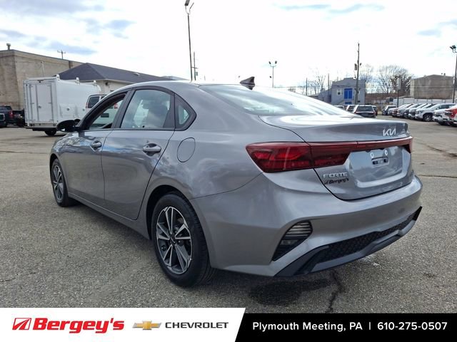 Used 2024 Kia Forte LXS w/ LXS Technology Package image 5