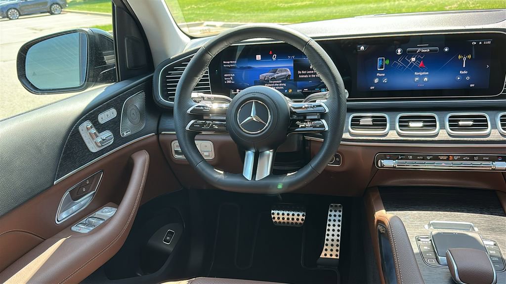 Used 2026 Mercedes-Benz GLS 450 4MATIC image 25