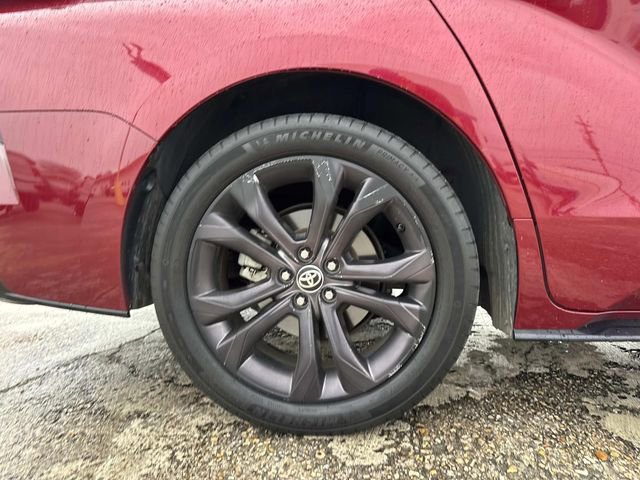 Used 2021 Toyota Sienna XSE w/ XSE Plus Package image 9