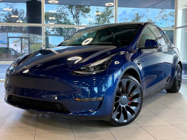 Used 2023 Tesla Model Y Performance image 1