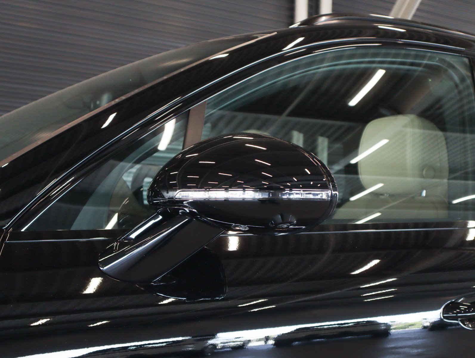 Certified 2026 Porsche Macan S AWD/4WD image 28