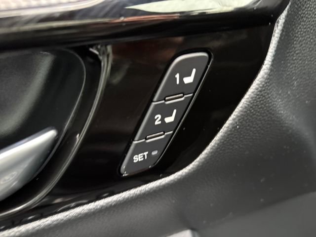 Used 2025 Honda CR-V Sport Touring image 14