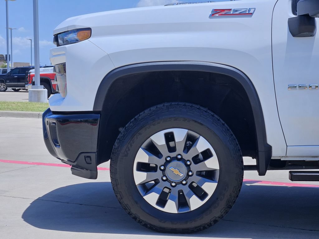 Used 2025 Chevrolet Silverado 2500 Custom w/ Custom Value Package AWD/4WD image 12