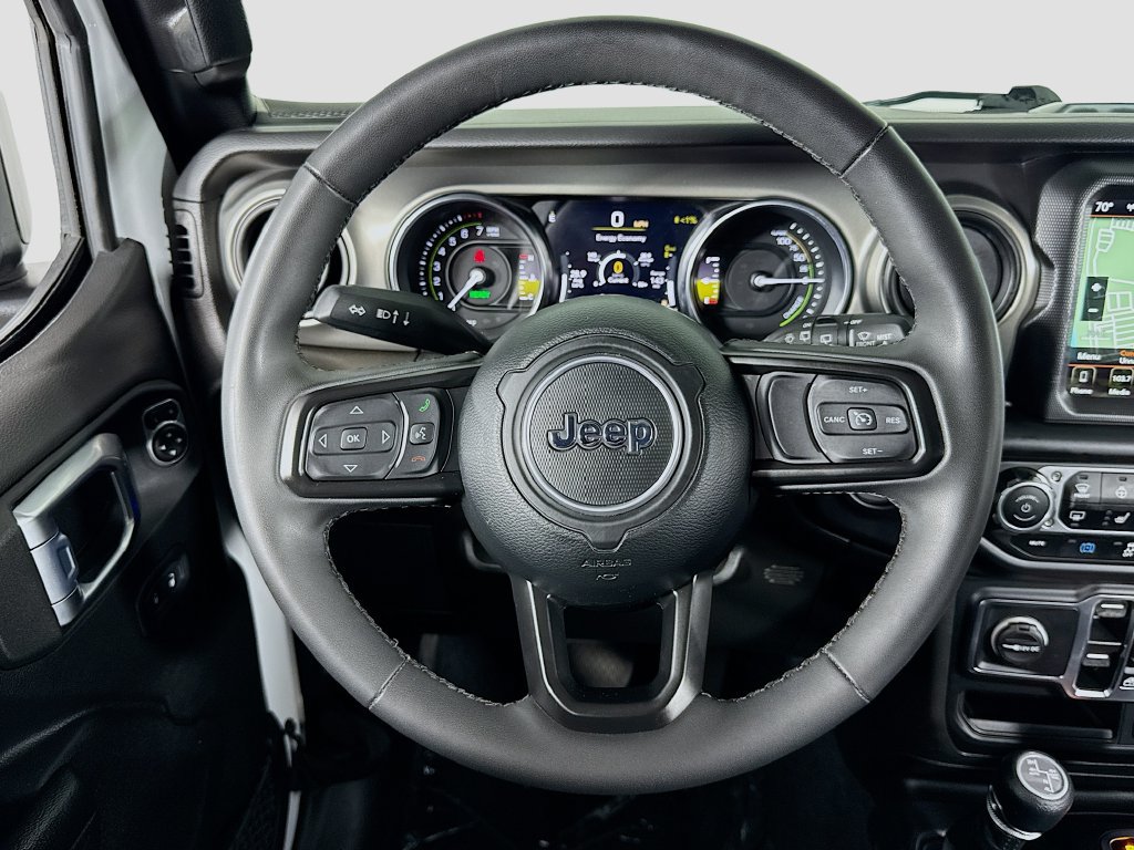 Used 2023 Jeep Wrangler Unlimited w/ Cold Weather Group AWD/4WD image 24
