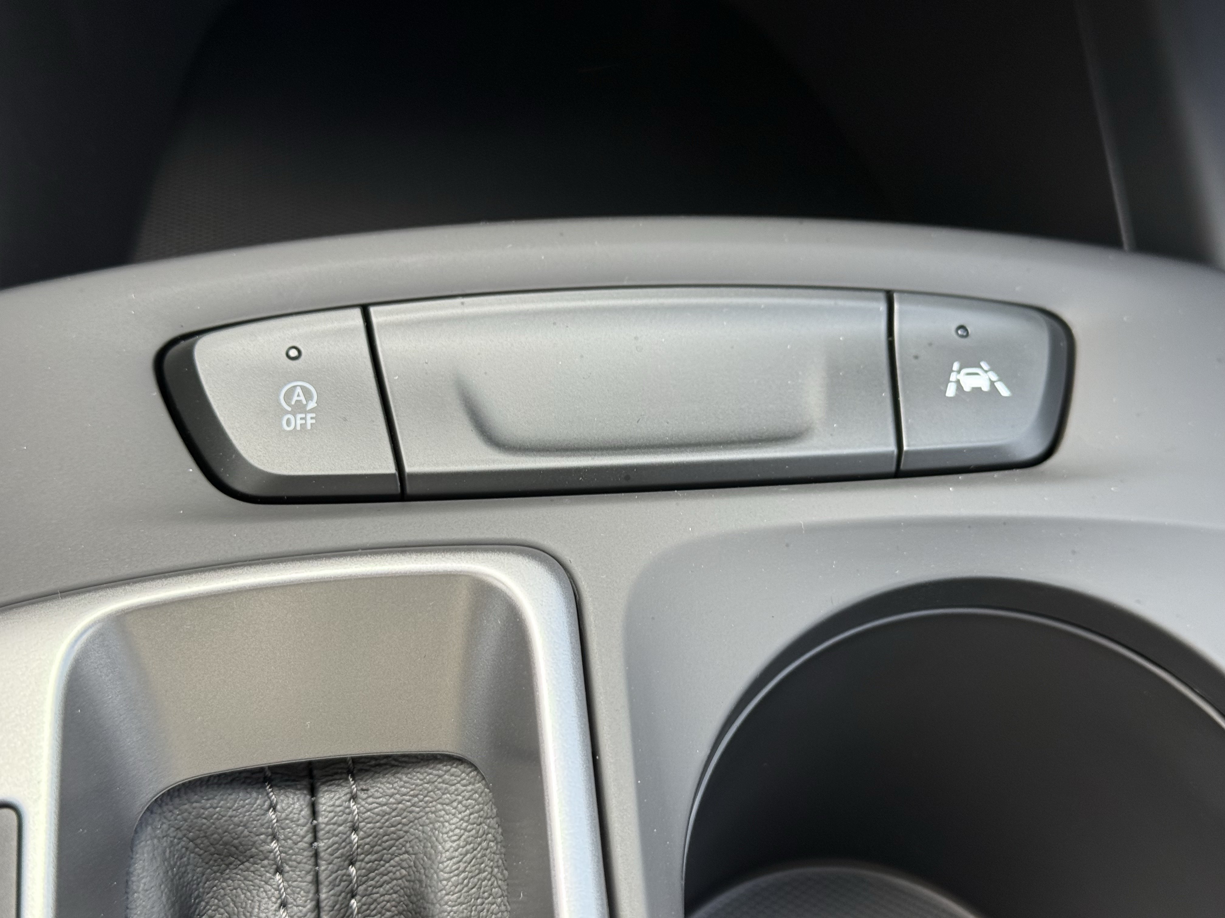 New 2026 Chevrolet Trax LS w/ LS Convenience Package FWD image 26