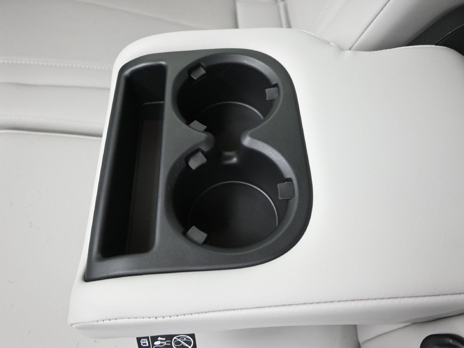 Used 2026 INFINITI QX60 Pure w/ Cargo Package FWD image 18