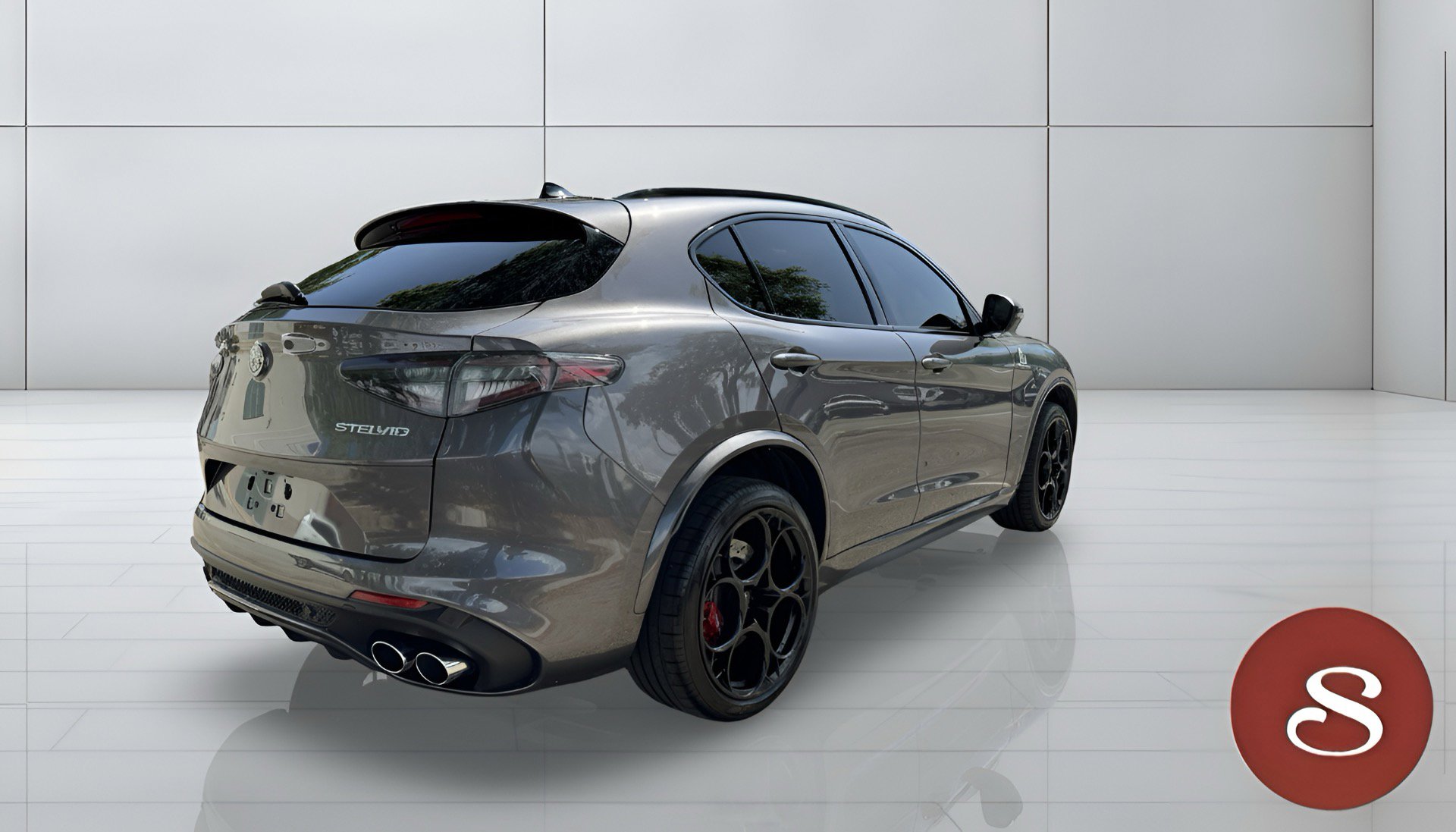 Used 2024 Alfa Romeo Stelvio Quadrifoglio w/ Active Assist Plus Package image 11