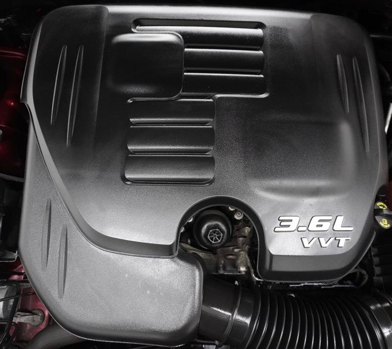 Used 2019 Chrysler 300 S RWD image 24