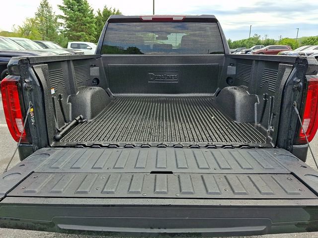 Used 2025 GMC Sierra 1500 SLT AWD/4WD image 28