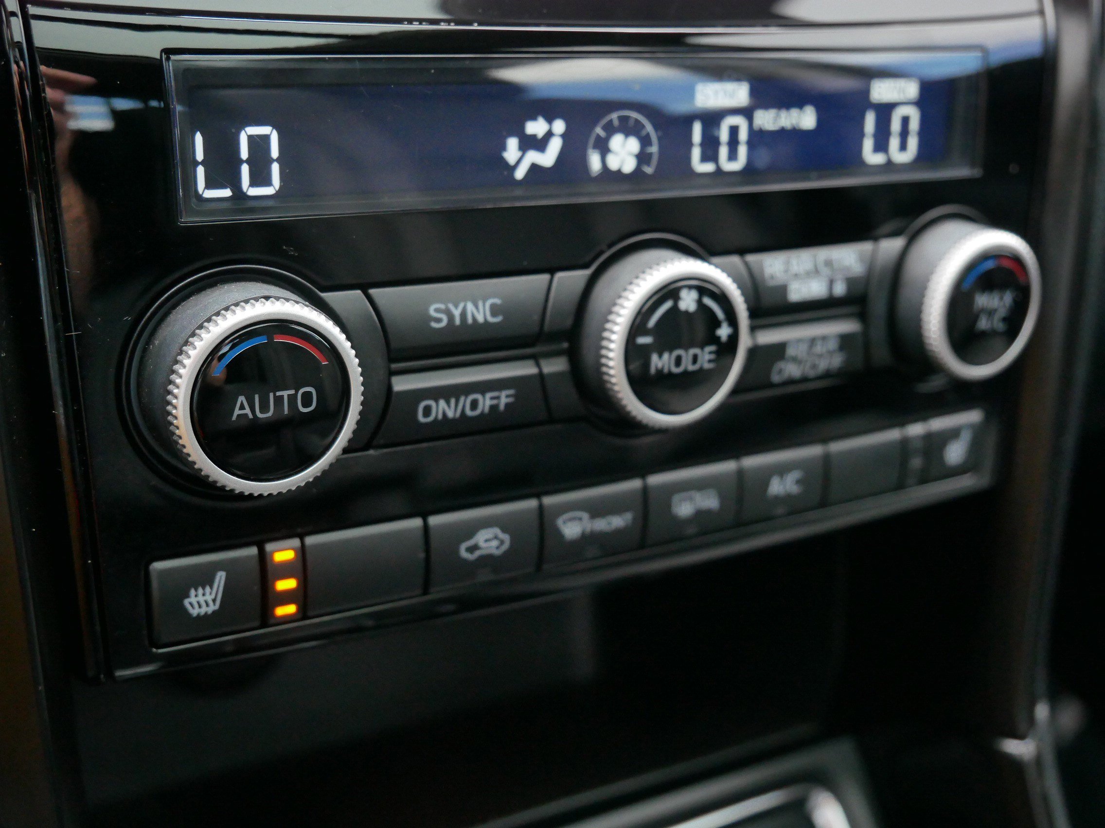 Used 2022 Subaru Ascent Onyx Edition image 23