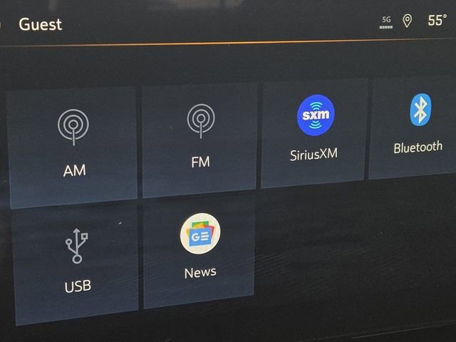 New 2026 Chevrolet Equinox LT w/ Safety and Technology Package image 5
