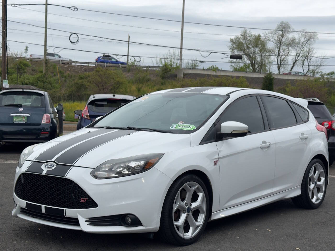Used 2014 Ford Focus ST w/ Equipment Group 202A FWD image 2