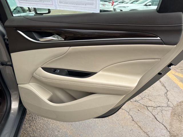 Used 2017 Buick LaCrosse Preferred image 21