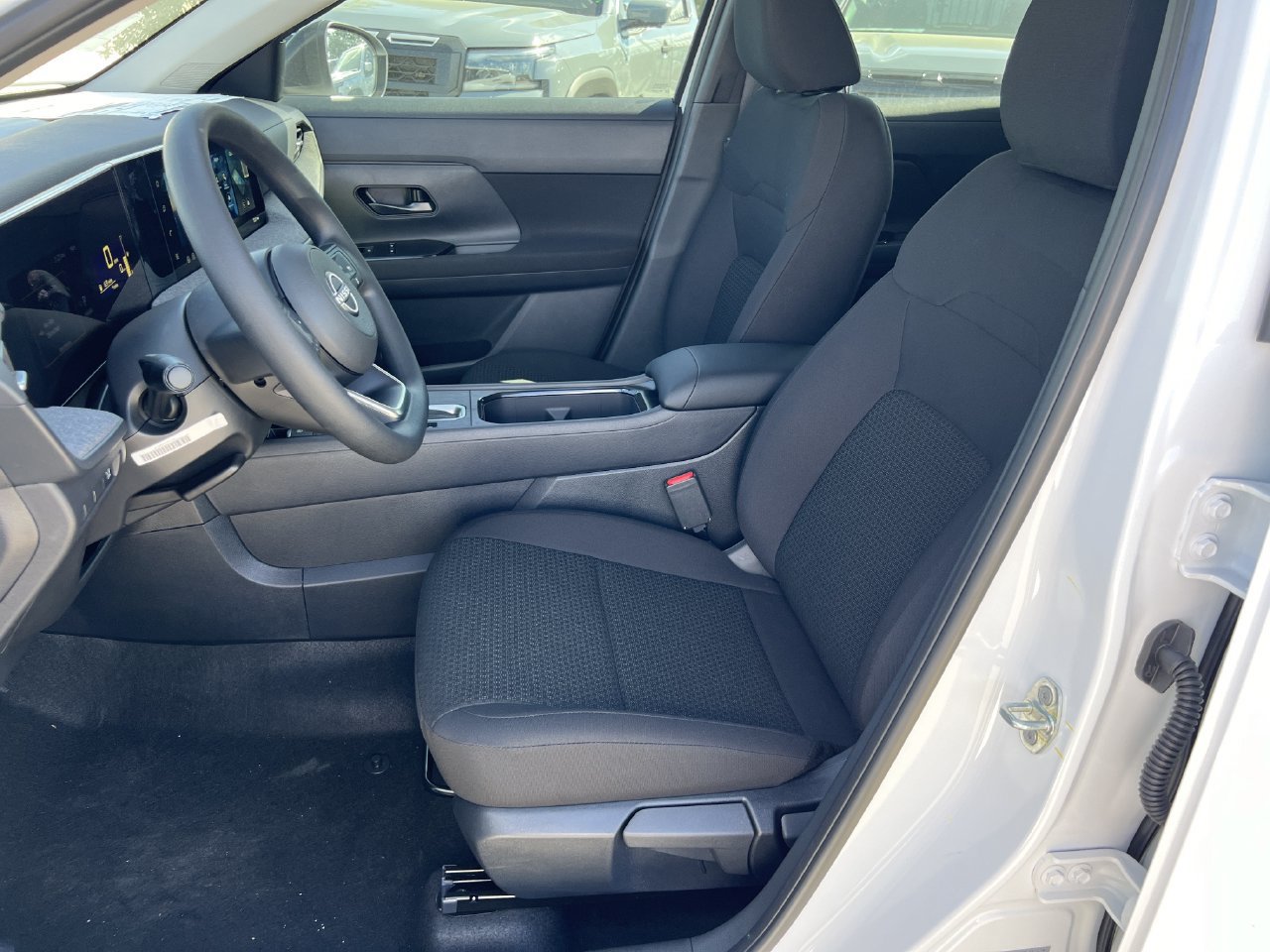 New 2027 Nissan Kicks S FWD image 7
