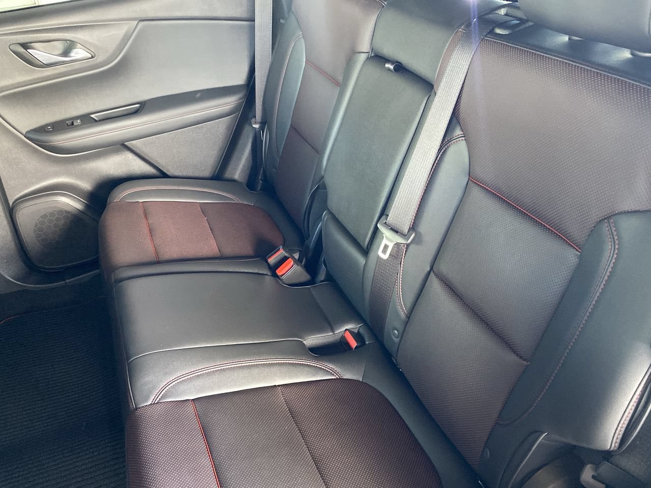 Used 2019 Chevrolet Blazer RS FWD image 25