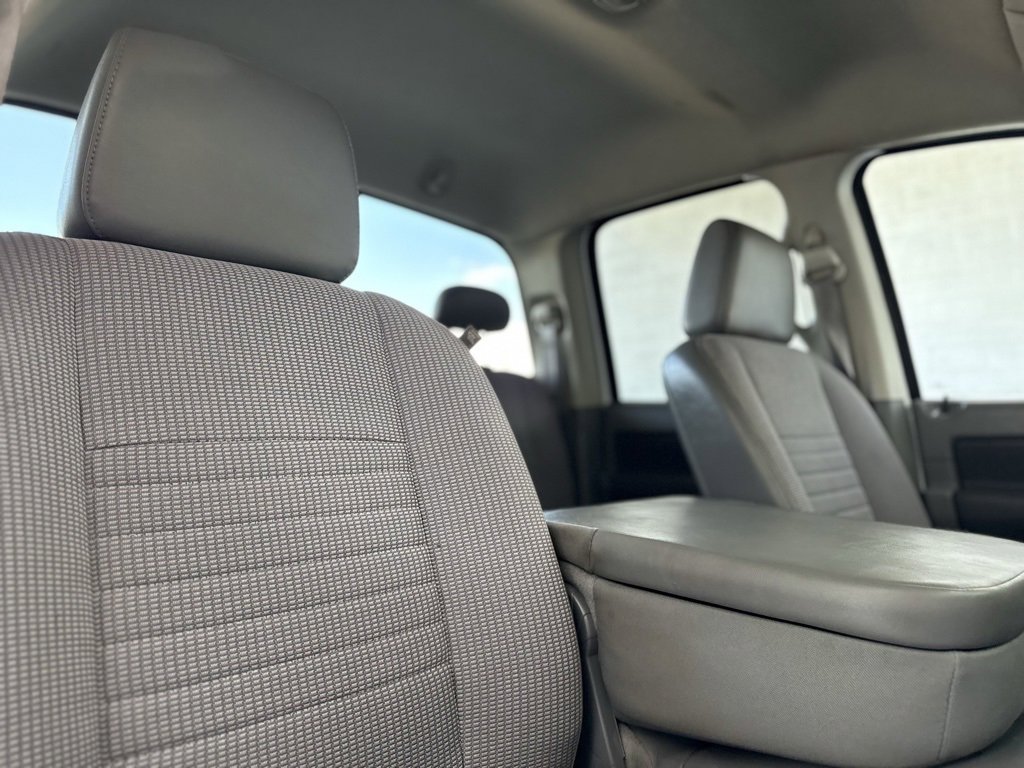 Used 2009 Dodge Ram 2500 Truck ST w/ PWR Accessory Group image 39