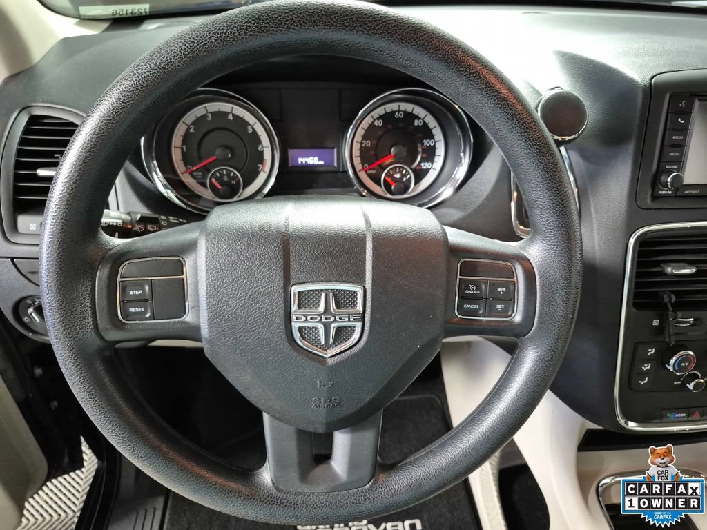 Used 2014 Dodge Grand Caravan SXT FWD image 11