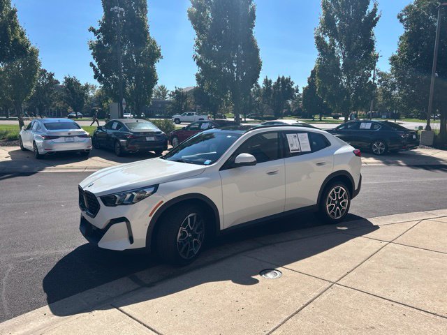 Used 2025 BMW X2 xDrive28i w/ Technology Package AWD/4WD image 3
