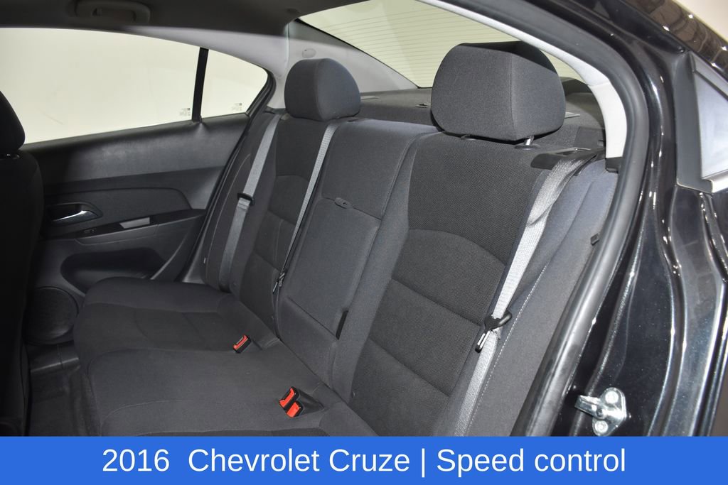 Used 2016 Chevrolet Cruze LT FWD image 24