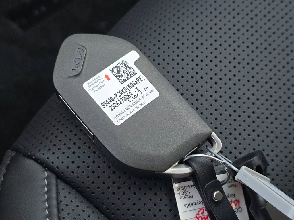 New 2026 Kia Sorento S image 31