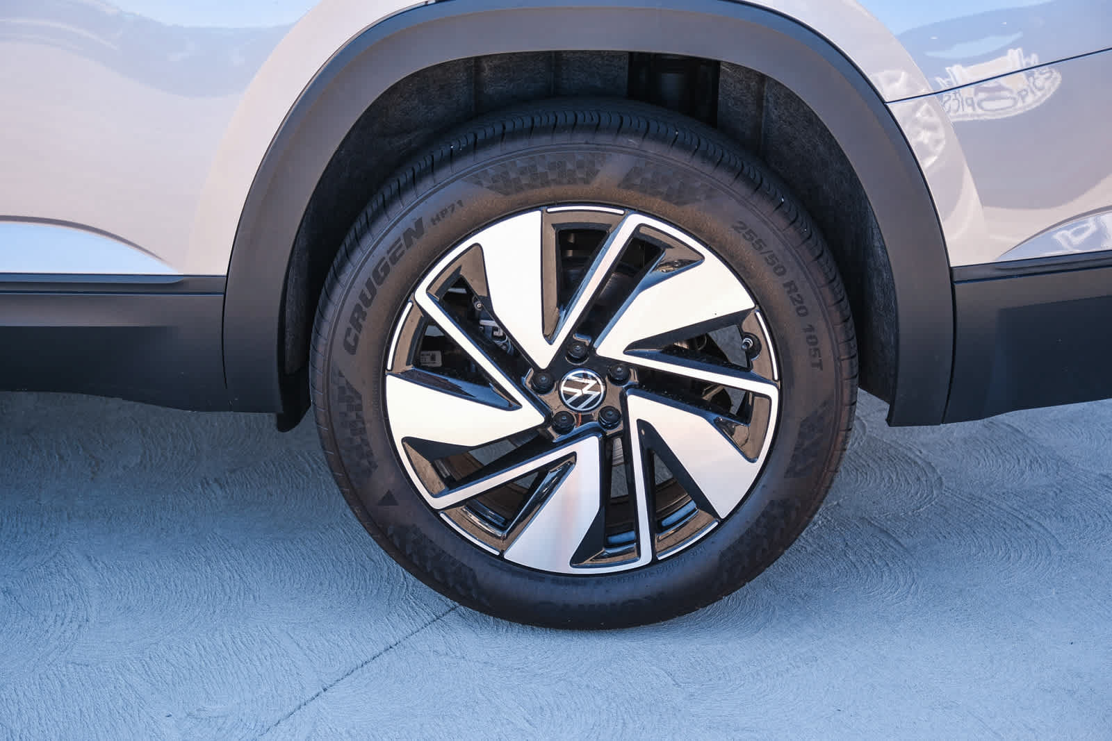Used 2024 Volkswagen Atlas SE FWD image 9