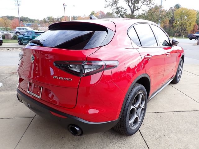 New 2025 Alfa Romeo Stelvio Sprint w/ Convenience Package AWD/4WD image 7