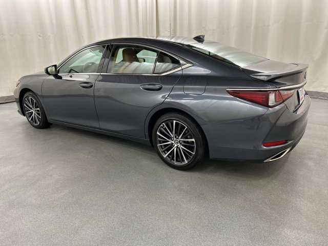 Used 2022 Lexus ES 350 w/ Premium Package image 3